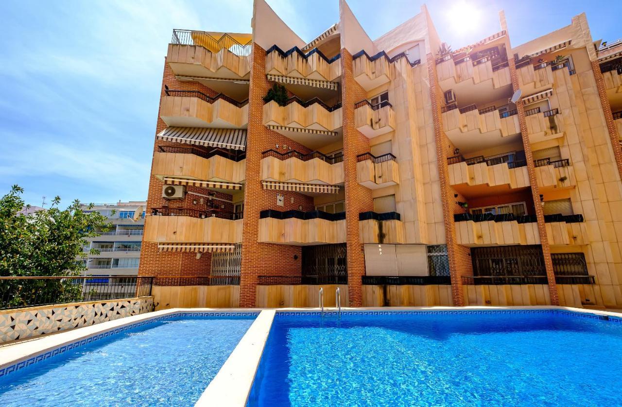Holiday Royal Suite Concordia Torrevieja Extérieur photo