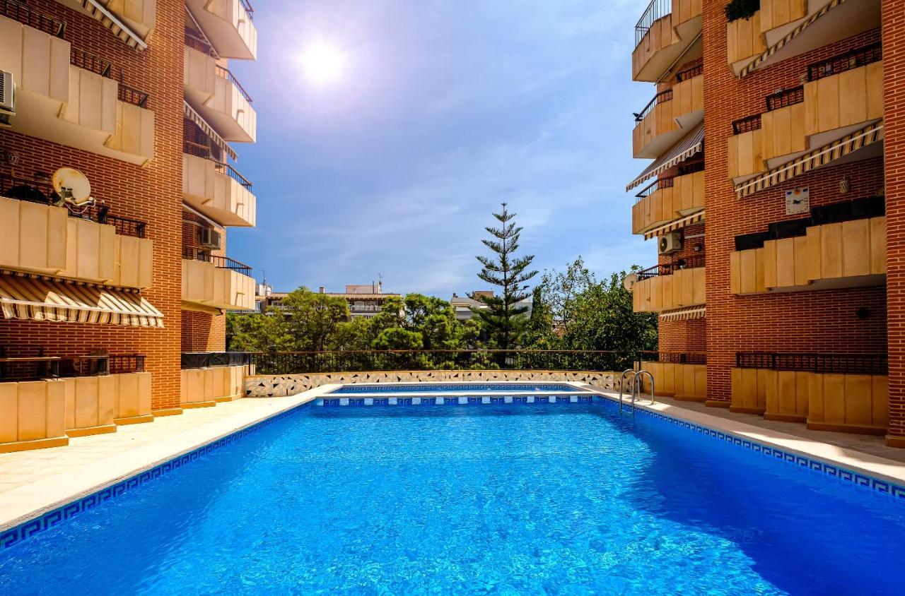 Holiday Royal Suite Concordia Torrevieja Extérieur photo