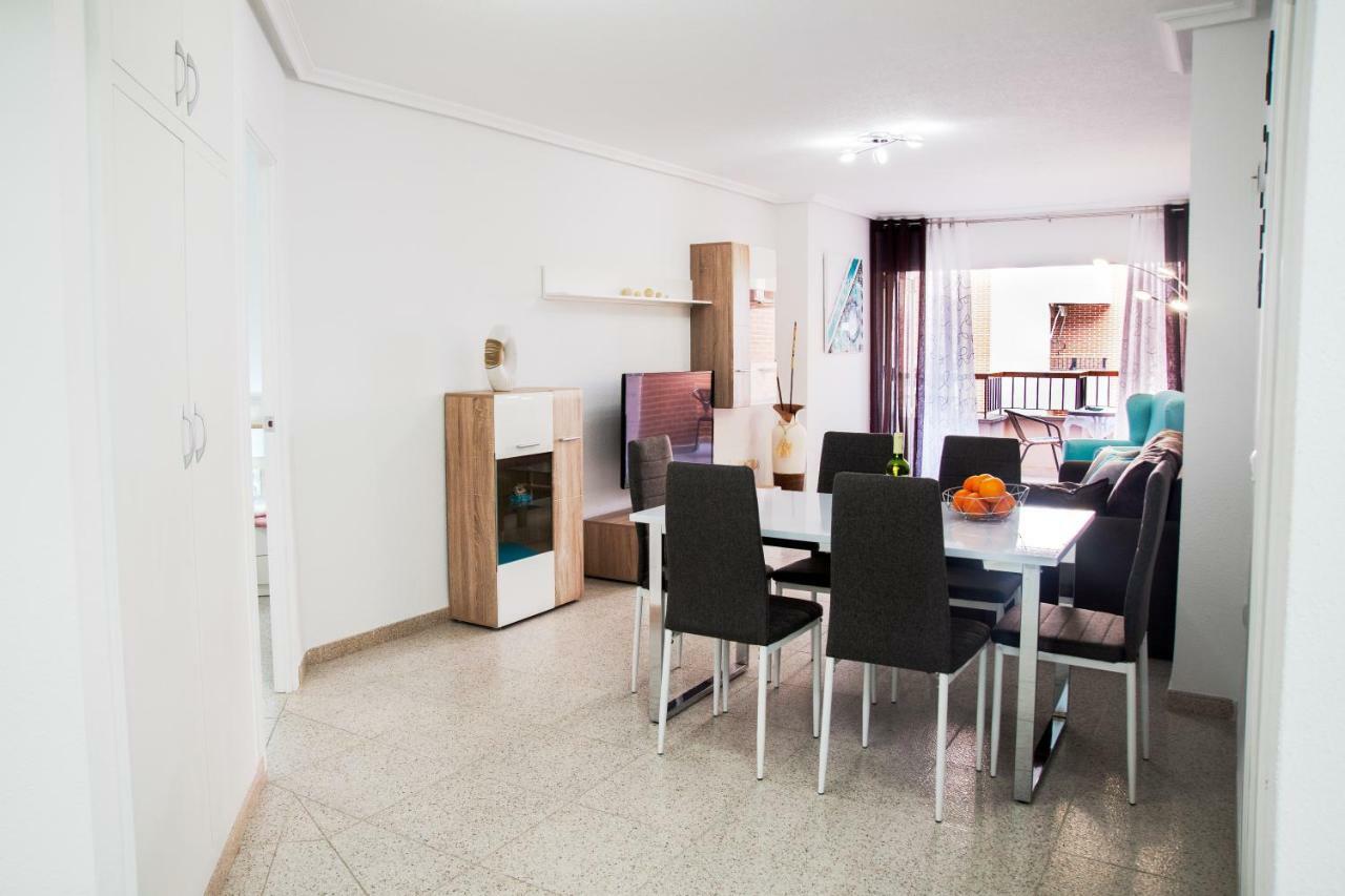 Holiday Royal Suite Concordia Torrevieja Extérieur photo